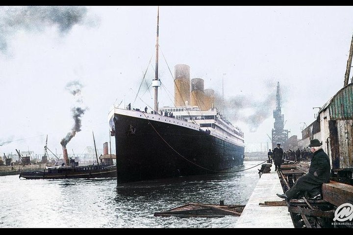 Historic photo of the Titanic